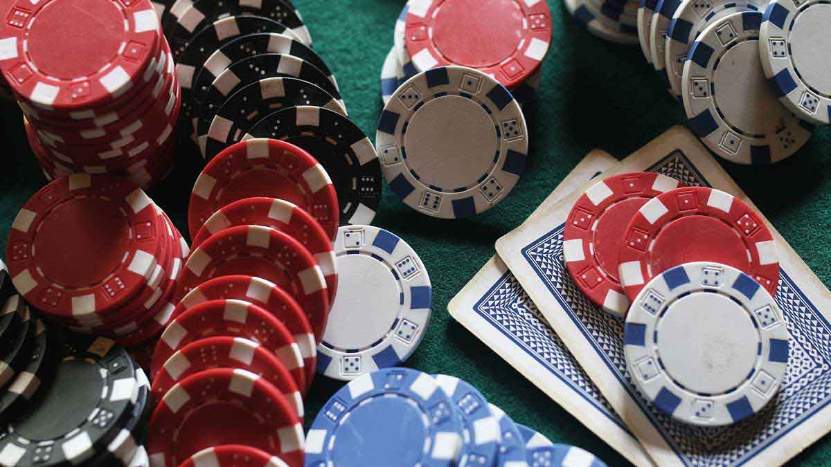 Tham gia chơi game tại RikVip Club nhận nhiều quà khủng Những cái bẫy nguy hiểm cần tránh khi tính toán xác suất